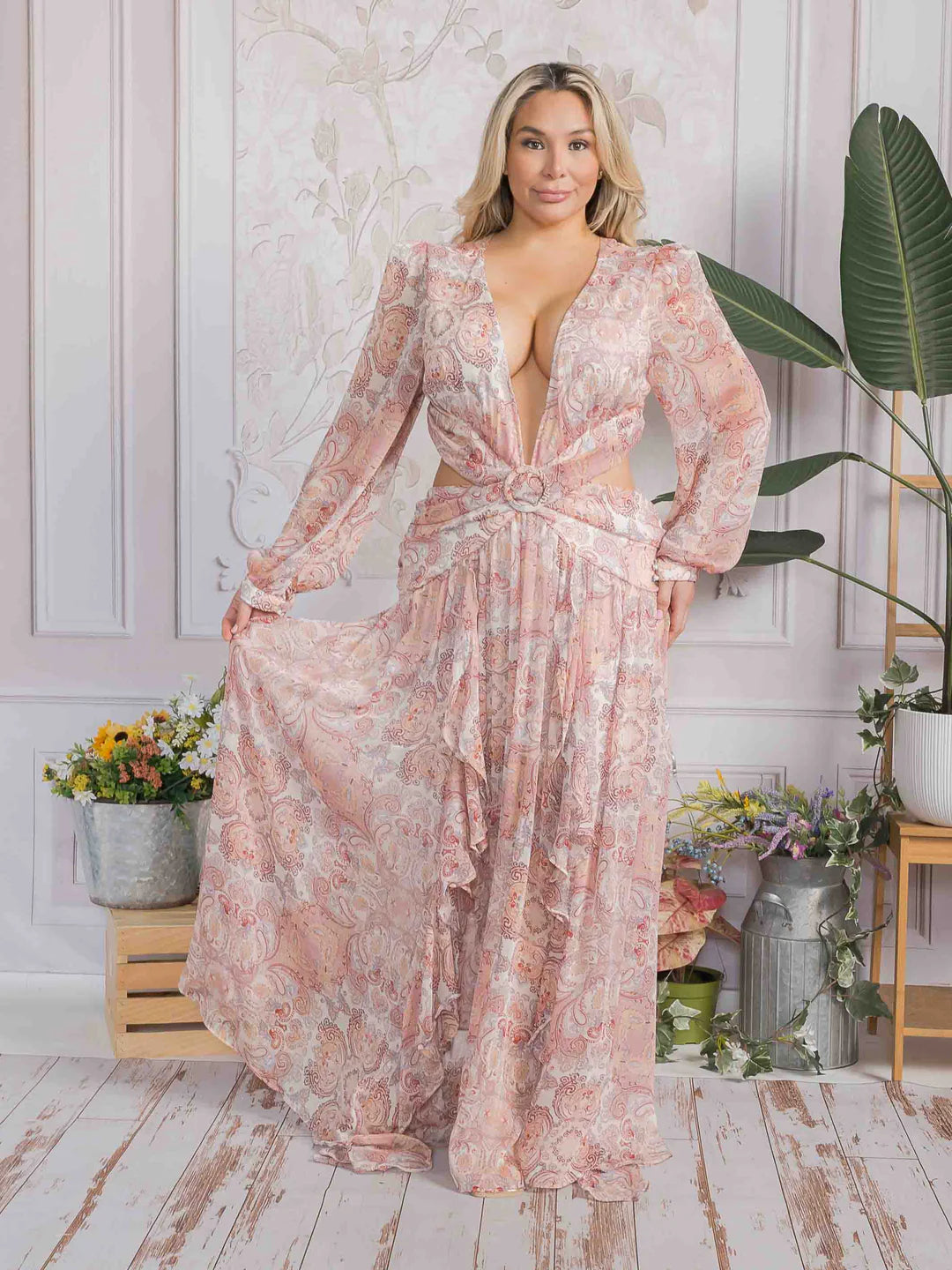 Long Sleeve V-Neck Open Back Maxi Dress