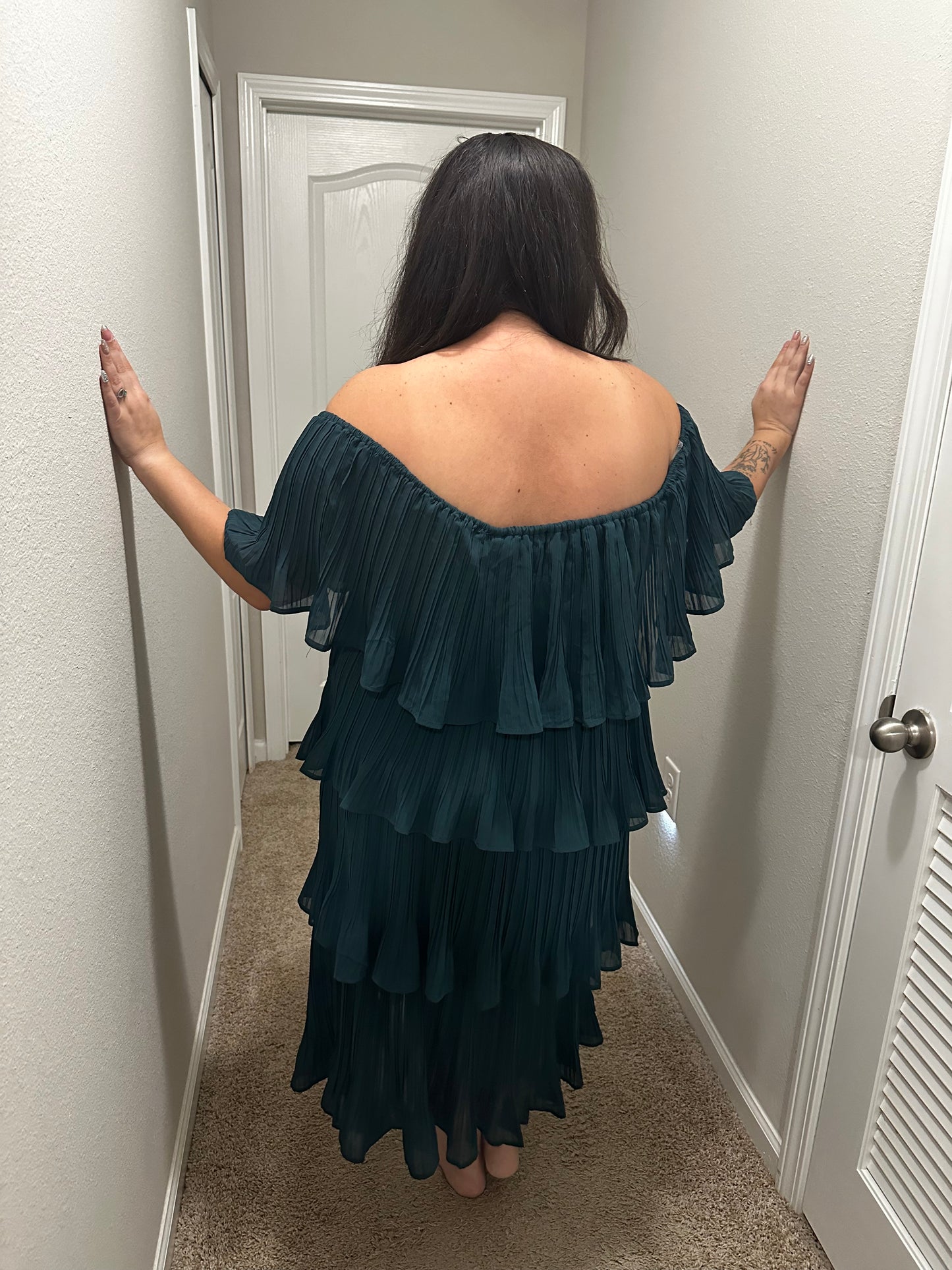 Off Shoulder Middi Ruffle Dress