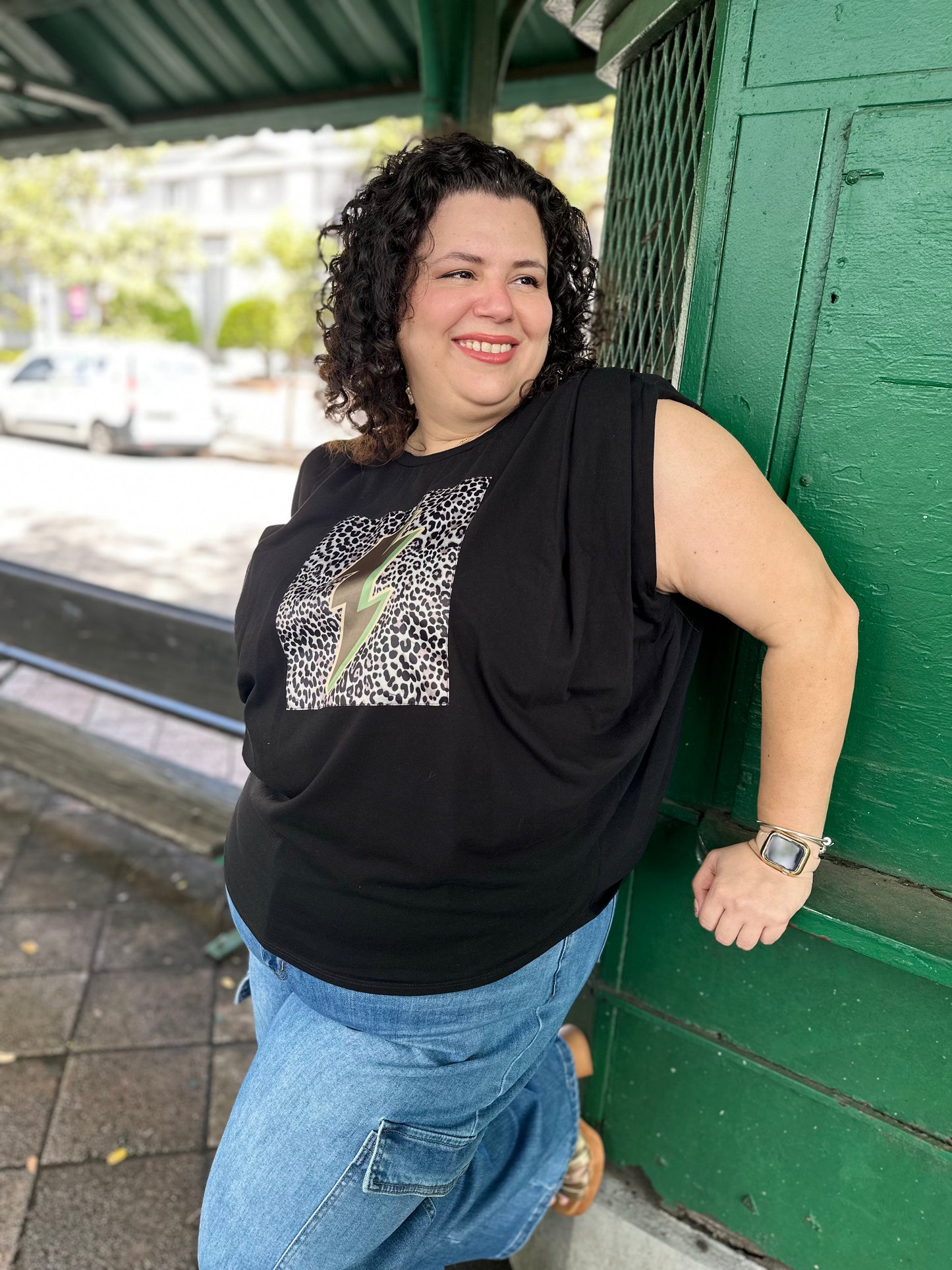 Apliq Modern Blouse - Clabk
